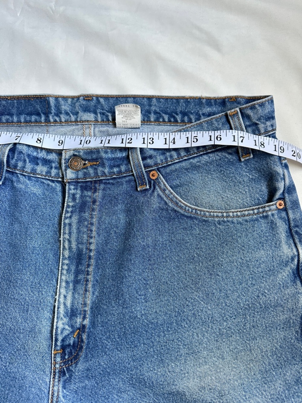 Vintage Levi's 505 Regular Fit Light Blue Jeans - Picture 8 of 12